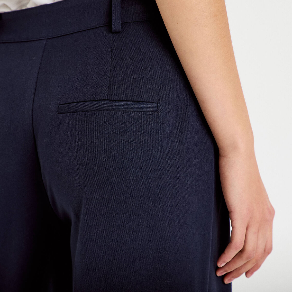 Pantalon large ventre plat bleu marine femme