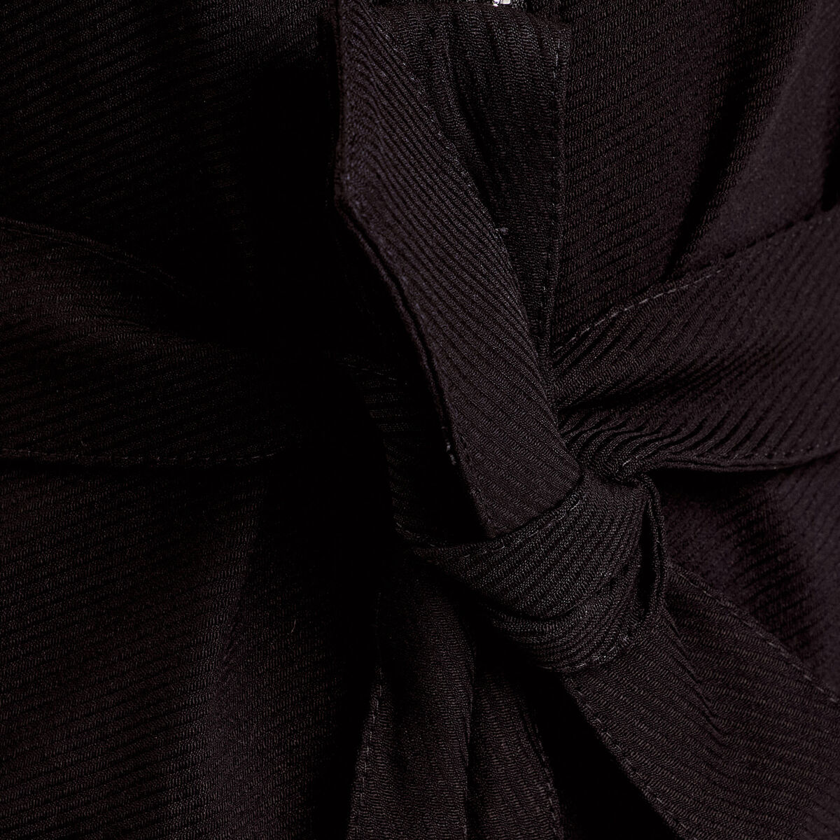 Robe droite zipp&eacute;e ceintur&eacute;e noir femme