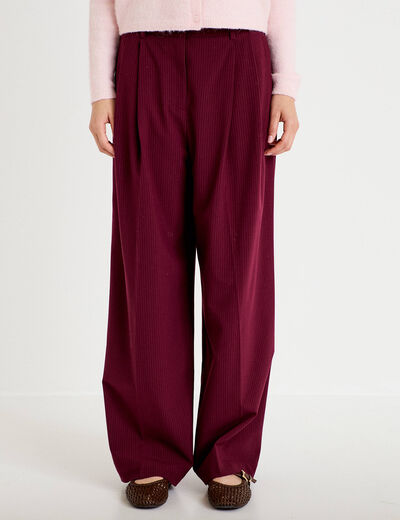 Pantalon large &agrave; pinces bordeaux femme