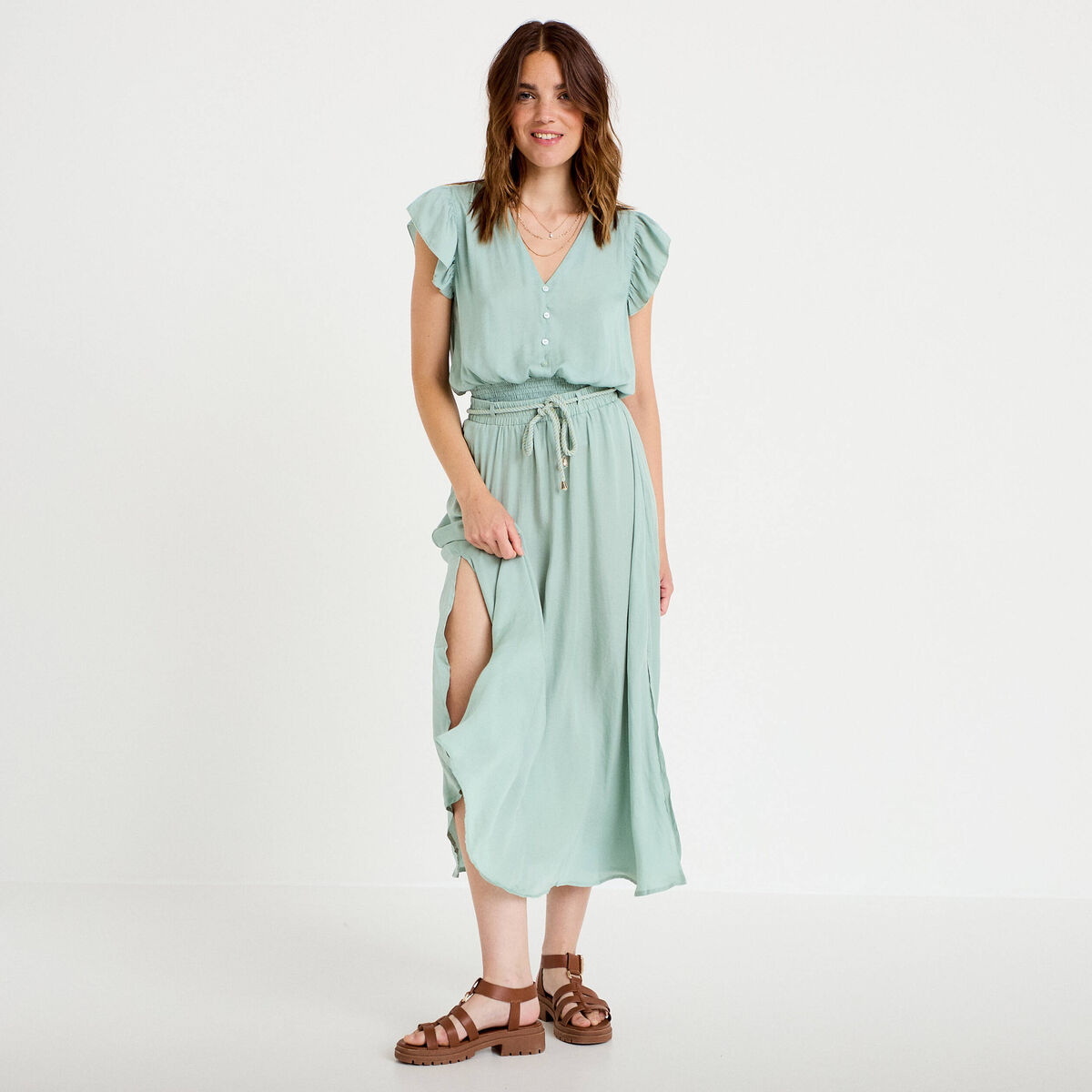 Blouse cintr&eacute;e col v manches courtes vert pastel femme