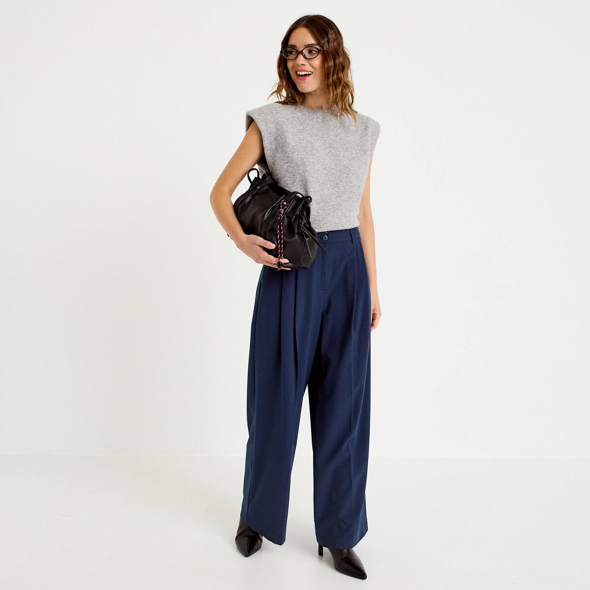 Pull sans manches col rond gris clair femme