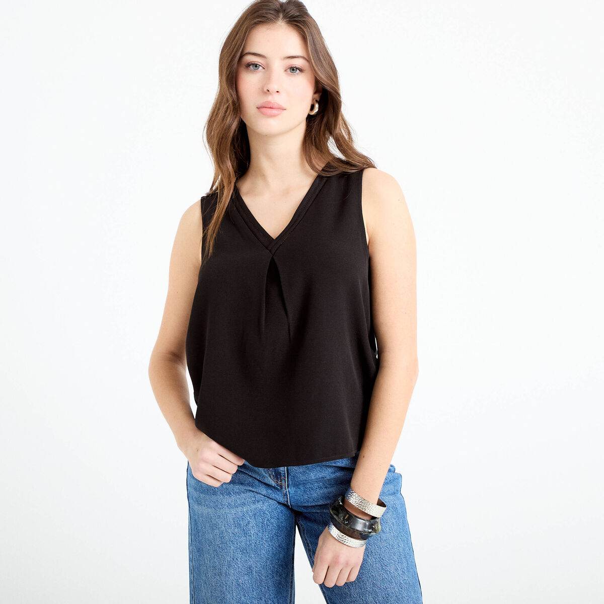 D&eacute;bardeur sans manches noir femme