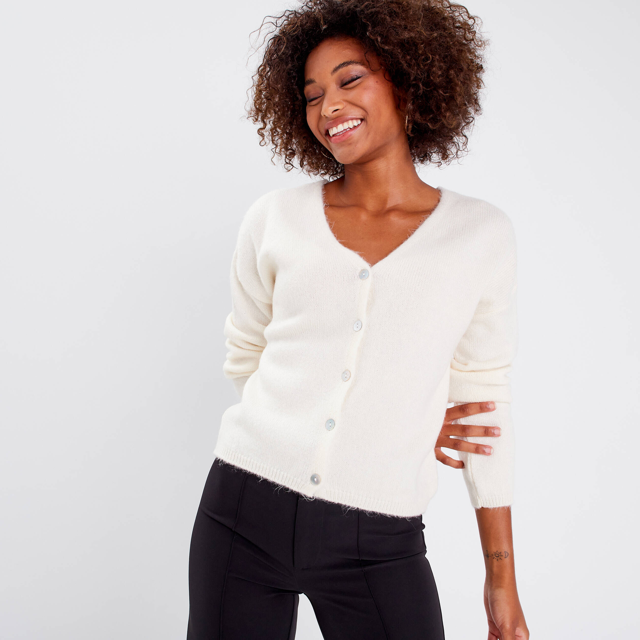 Gilet Femme Sans Manches En Tricot - Col V Boutonné - Coupe Ample - 100% Polyamide - 4
