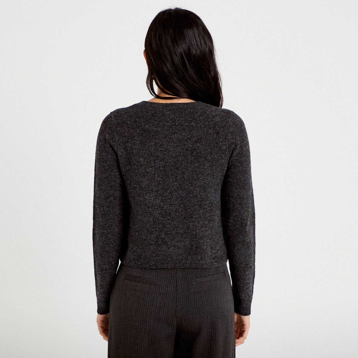 Gilet boutonn&eacute; manches longues gris fonc&eacute; femme