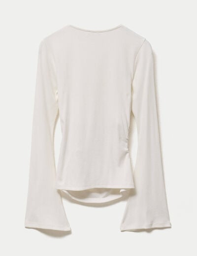 T-shirt ajust&eacute; col rond manches longues ecru femme