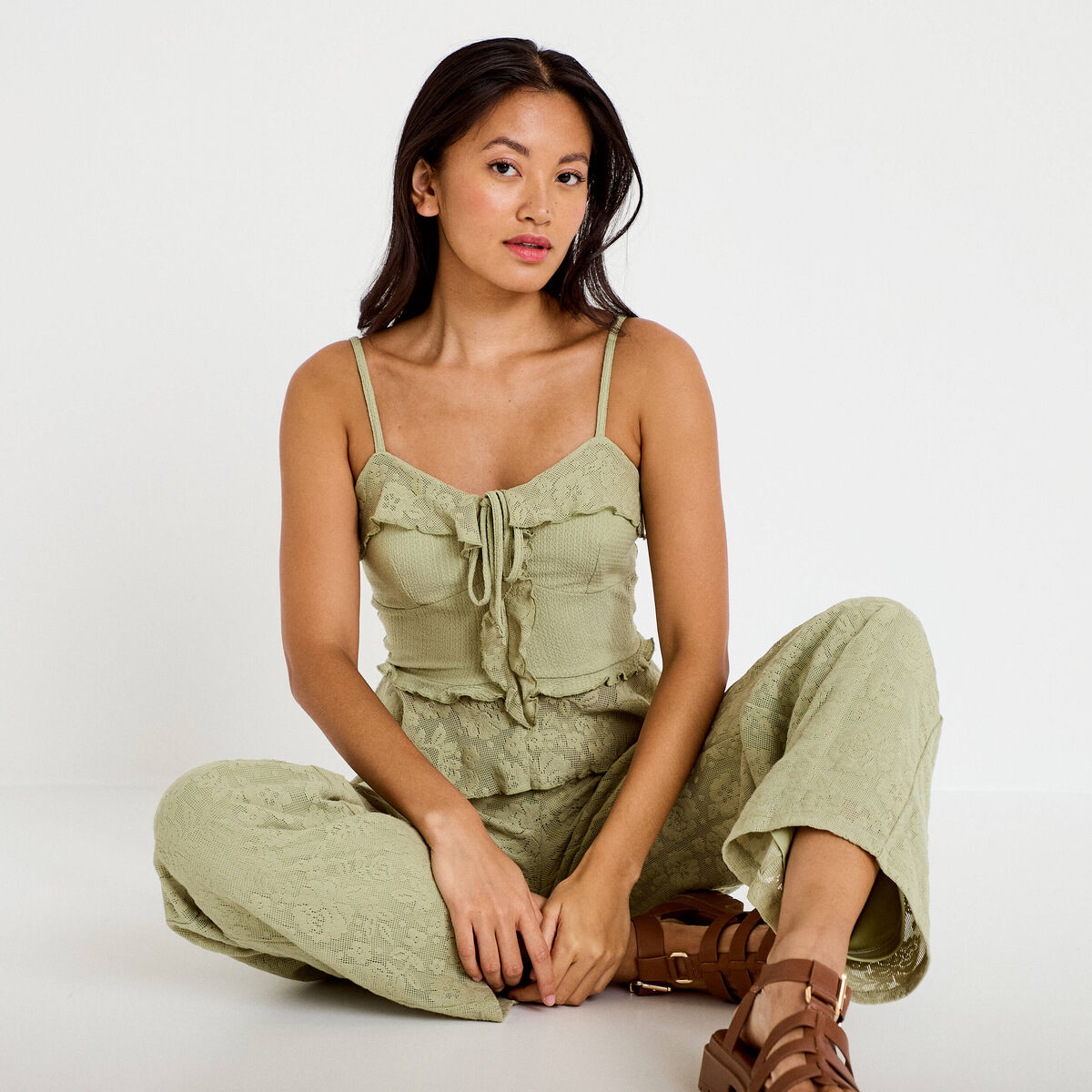 D&eacute;bardeur avec d&eacute;tail dentelle vert kaki femme