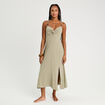 Robe longue &eacute;vas&eacute;e fendue vert kaki femme