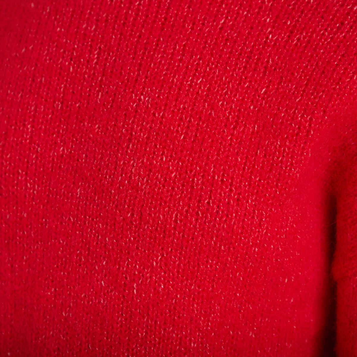 Pull d&eacute;collet&eacute; dos rouge femme