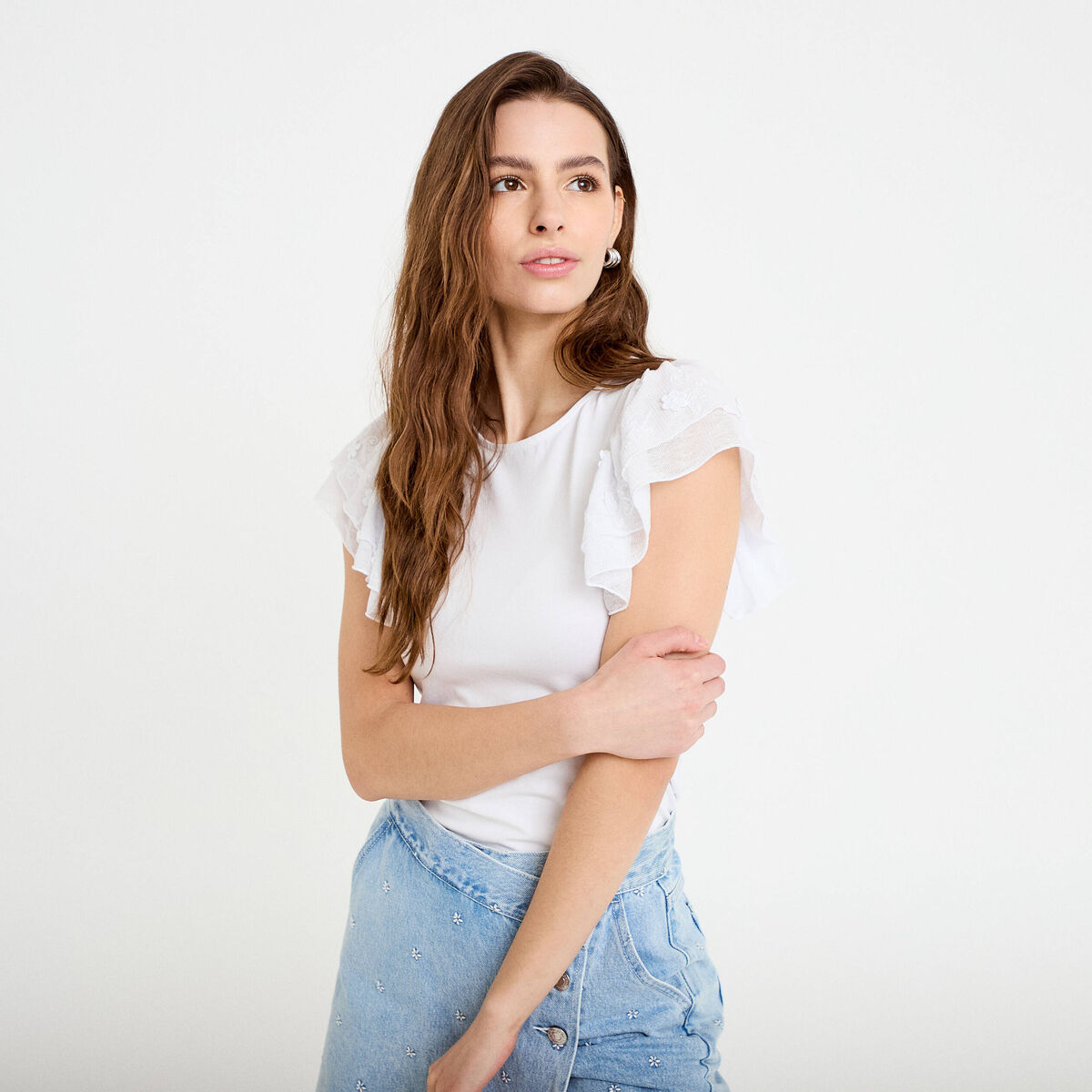 T-shirt ajust&eacute; dentelle col rond blanc femme