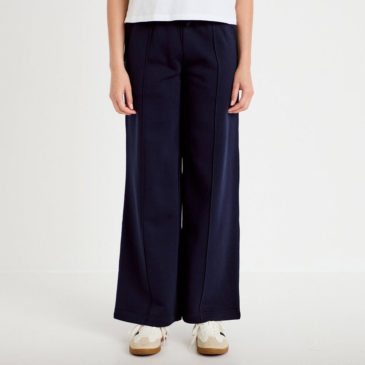 Pantalon large style jogging bleu marine femme