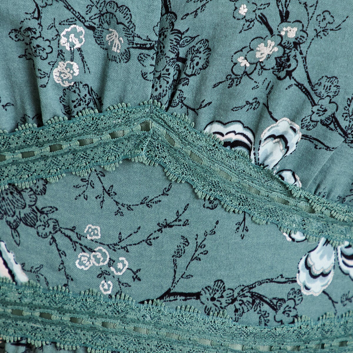 Robe courte &eacute;vas&eacute;e col v manches courtes bleu femme