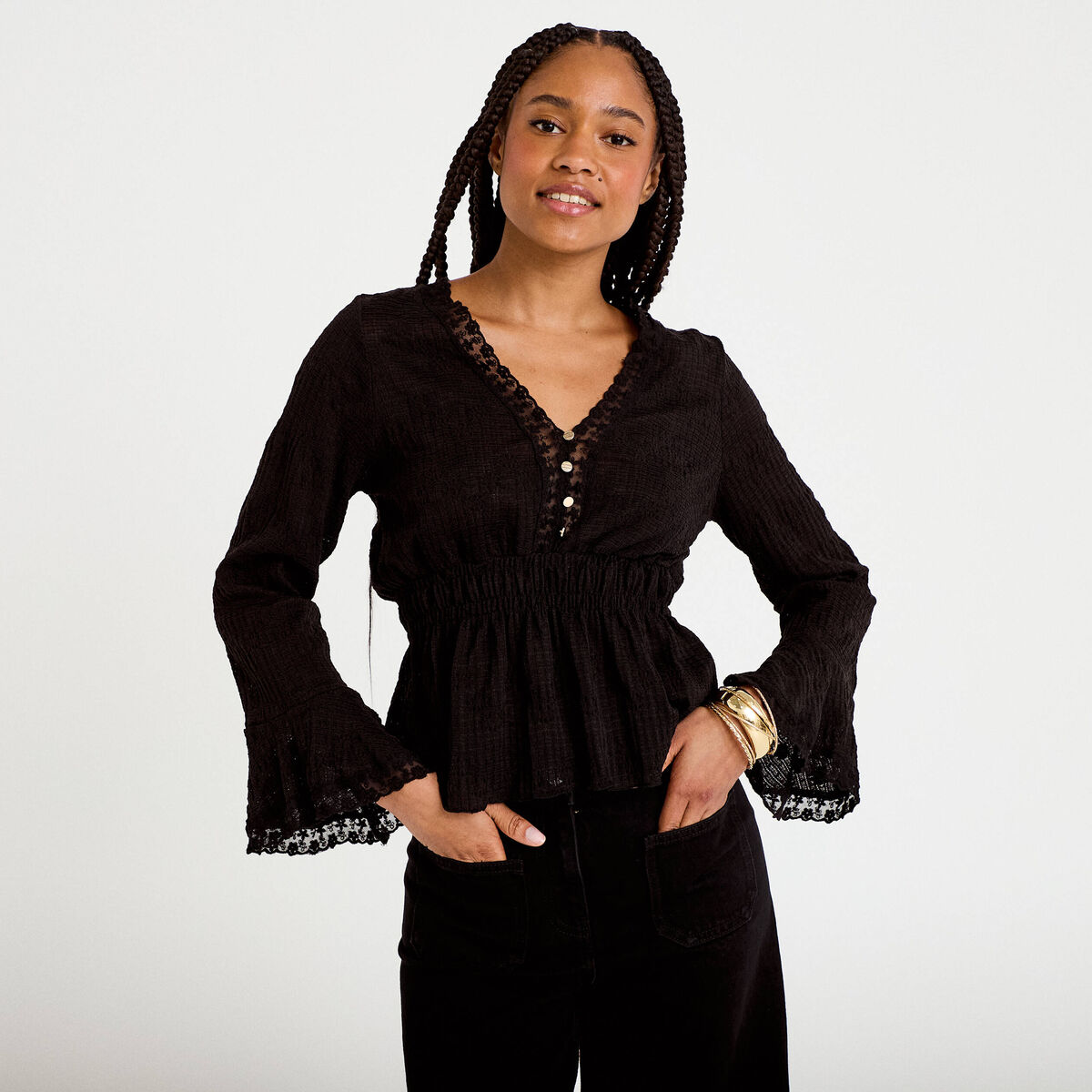 Blouse ajust&eacute;e col v manches longues noir femme