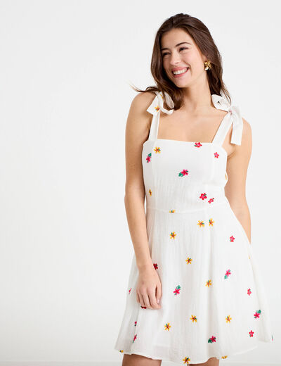 Robe patineuse courte &agrave; fines bretelles blanc femme