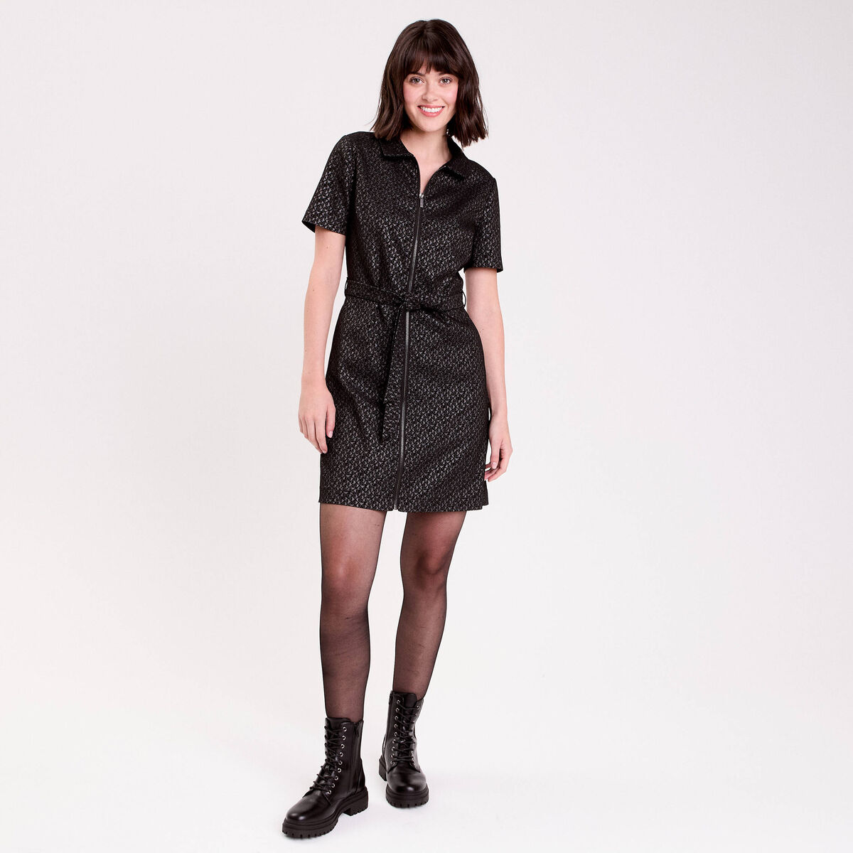 Robe droite courte col chemise noir femme