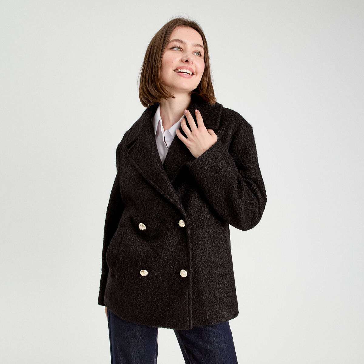 Manteau bouclette boutonn&eacute; noir femme