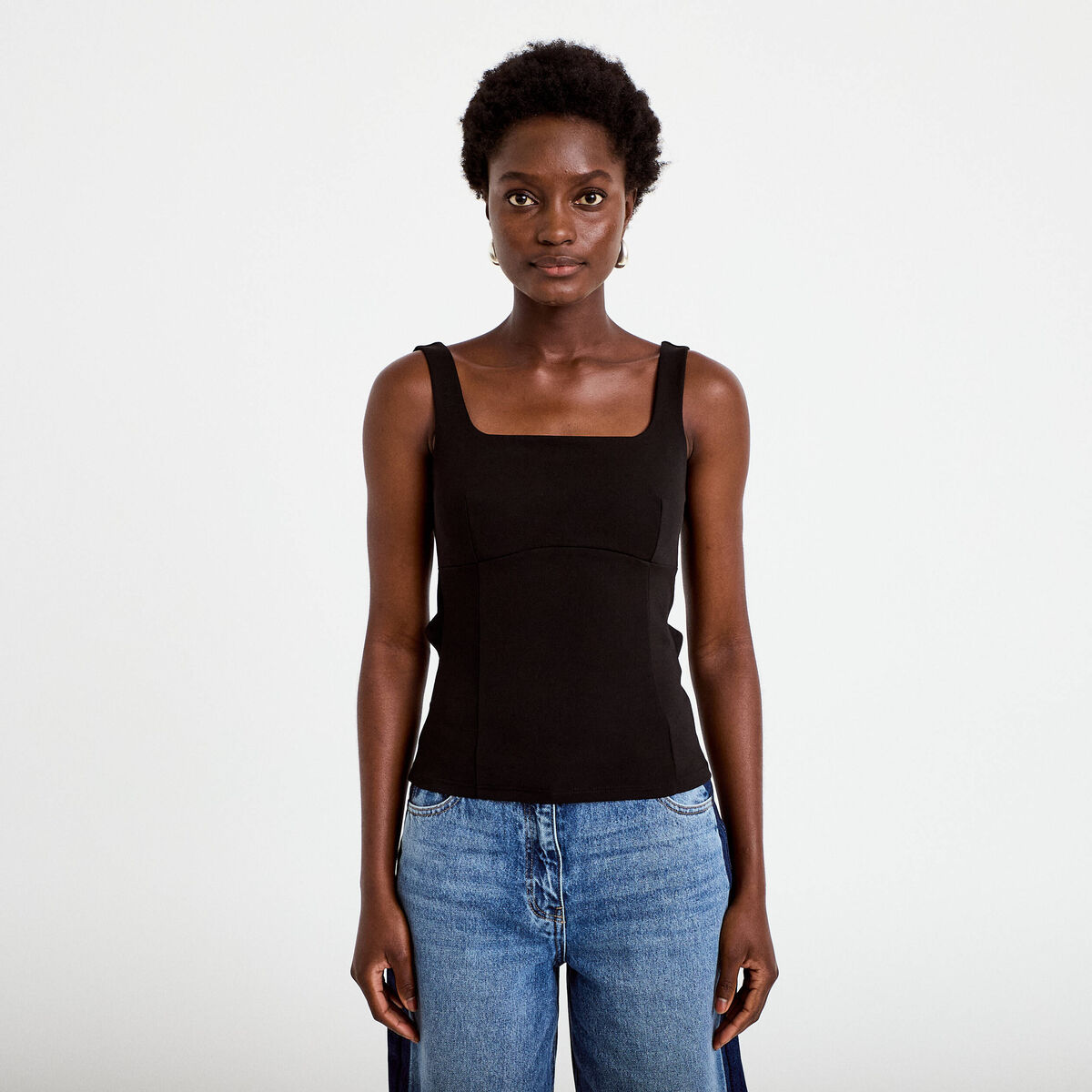 Top cintr&eacute; sans manches col carr&eacute; noir femme
