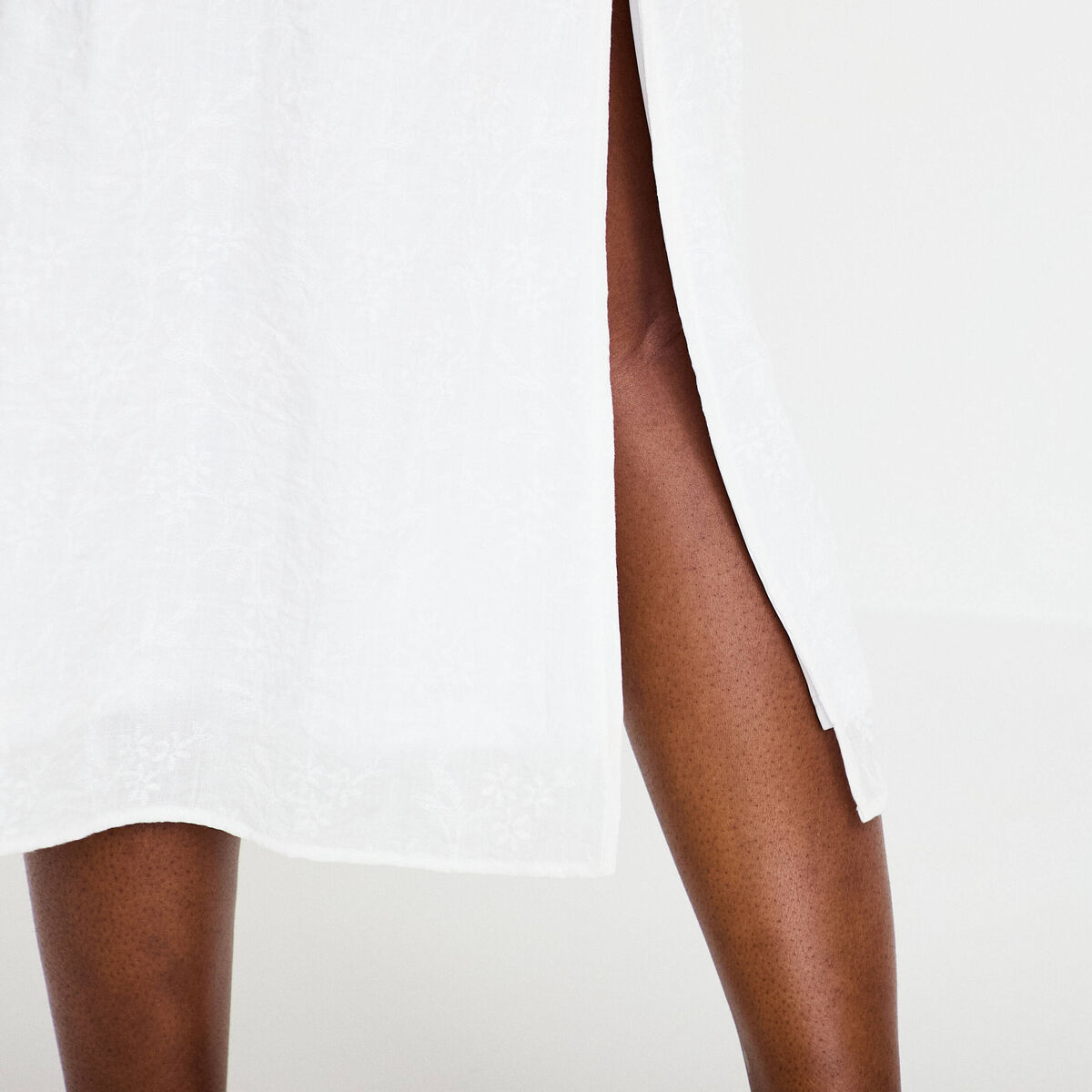 Jupe longue &eacute;vas&eacute;e pliss&eacute;e blanc femme