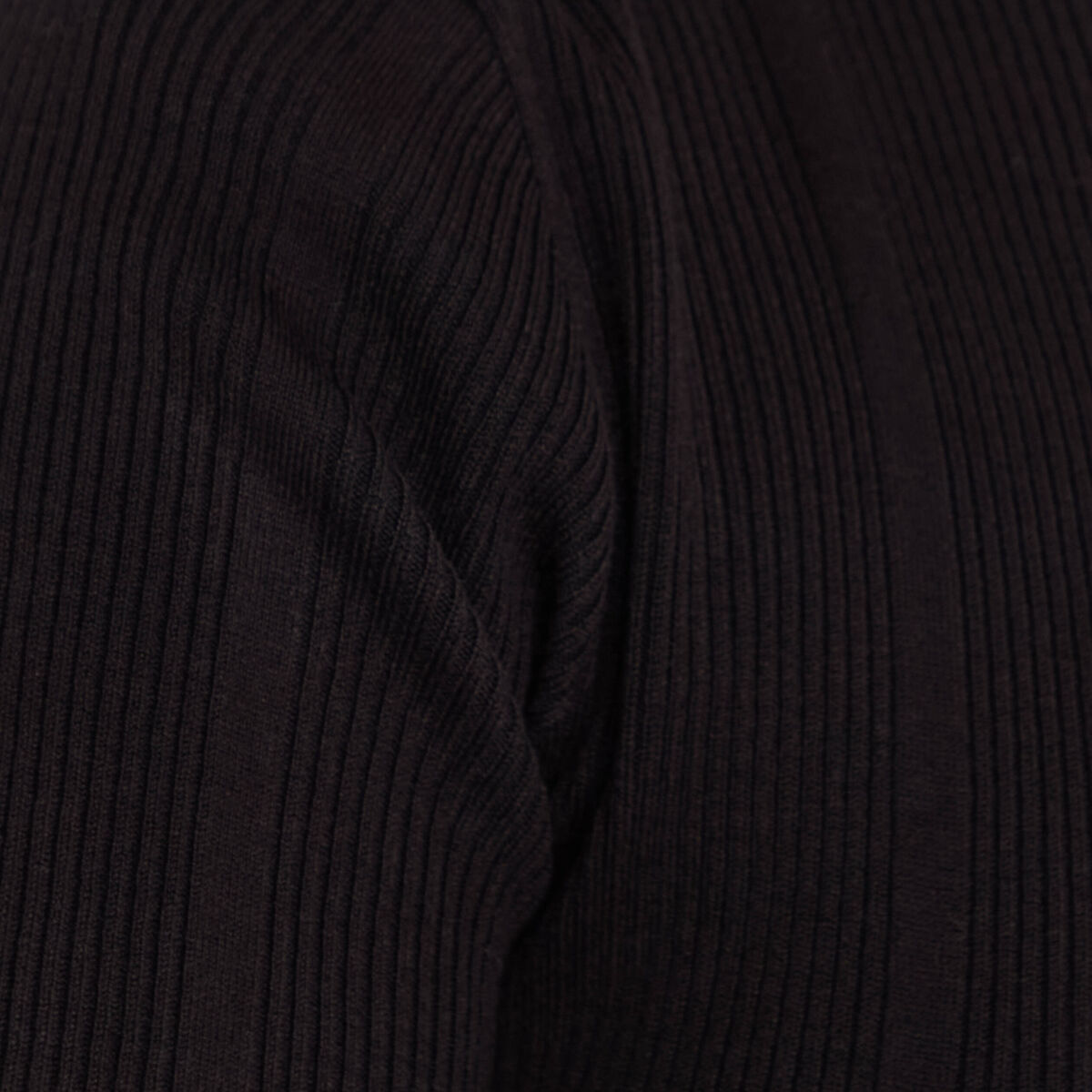 Robe droite manches courtes noir femme