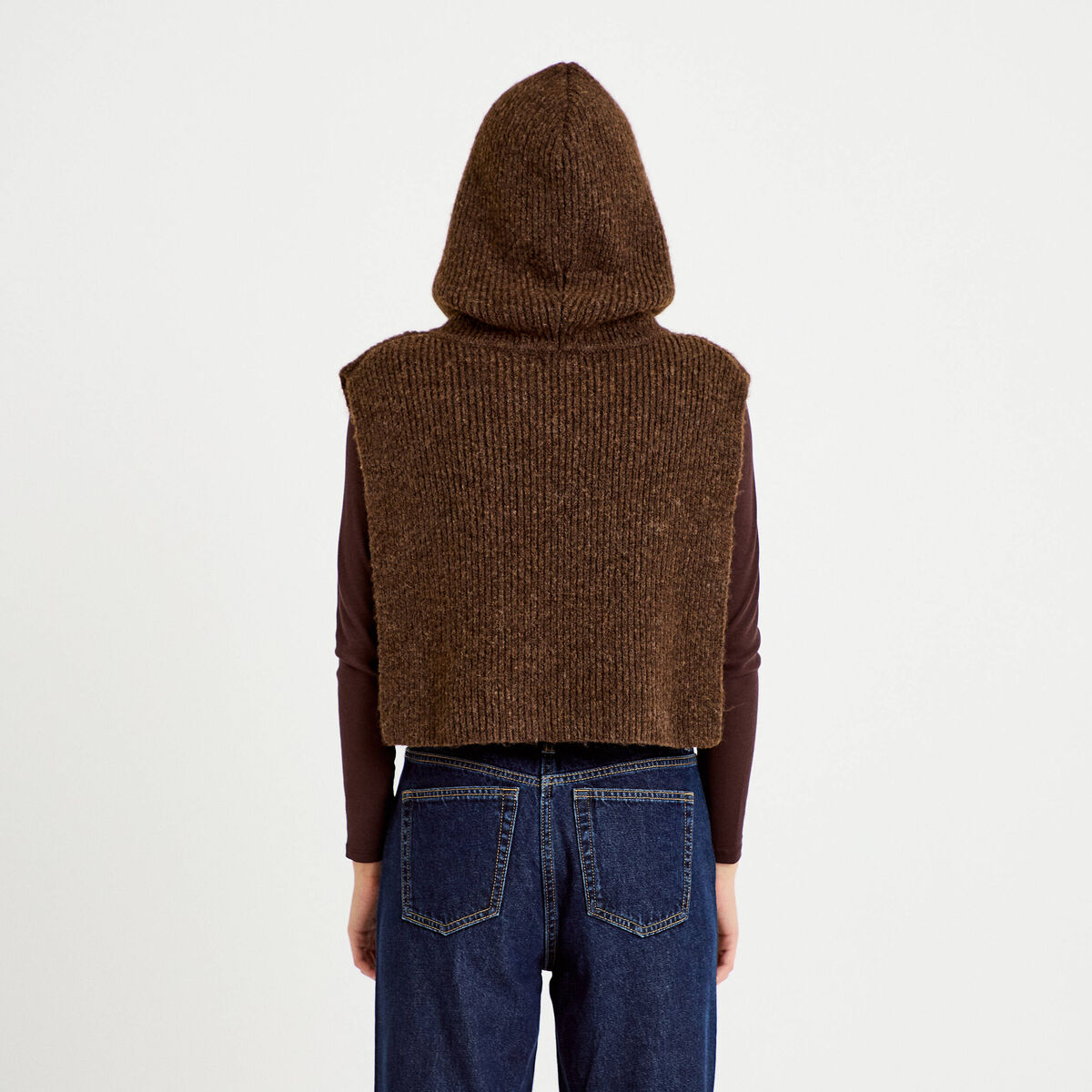 Cache-cou marron fonc&eacute; femme