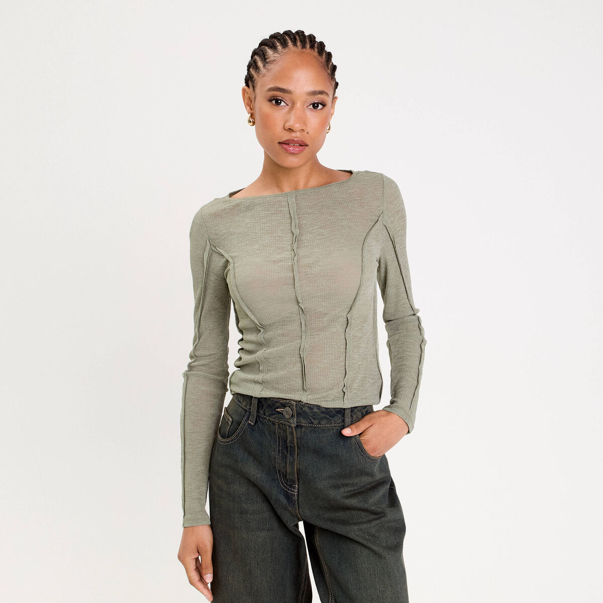 T-shirt cintr&eacute; col rond manches longues vert kaki femme