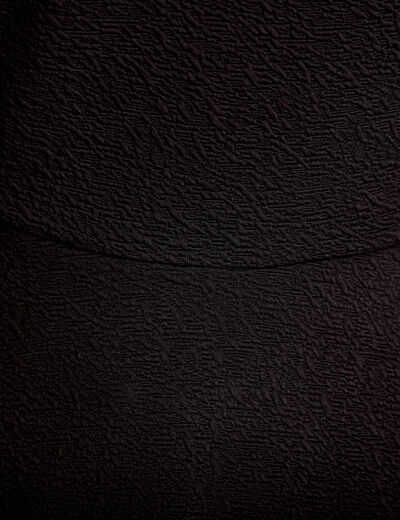 Top cintr&eacute; p&eacute;plum noir femme