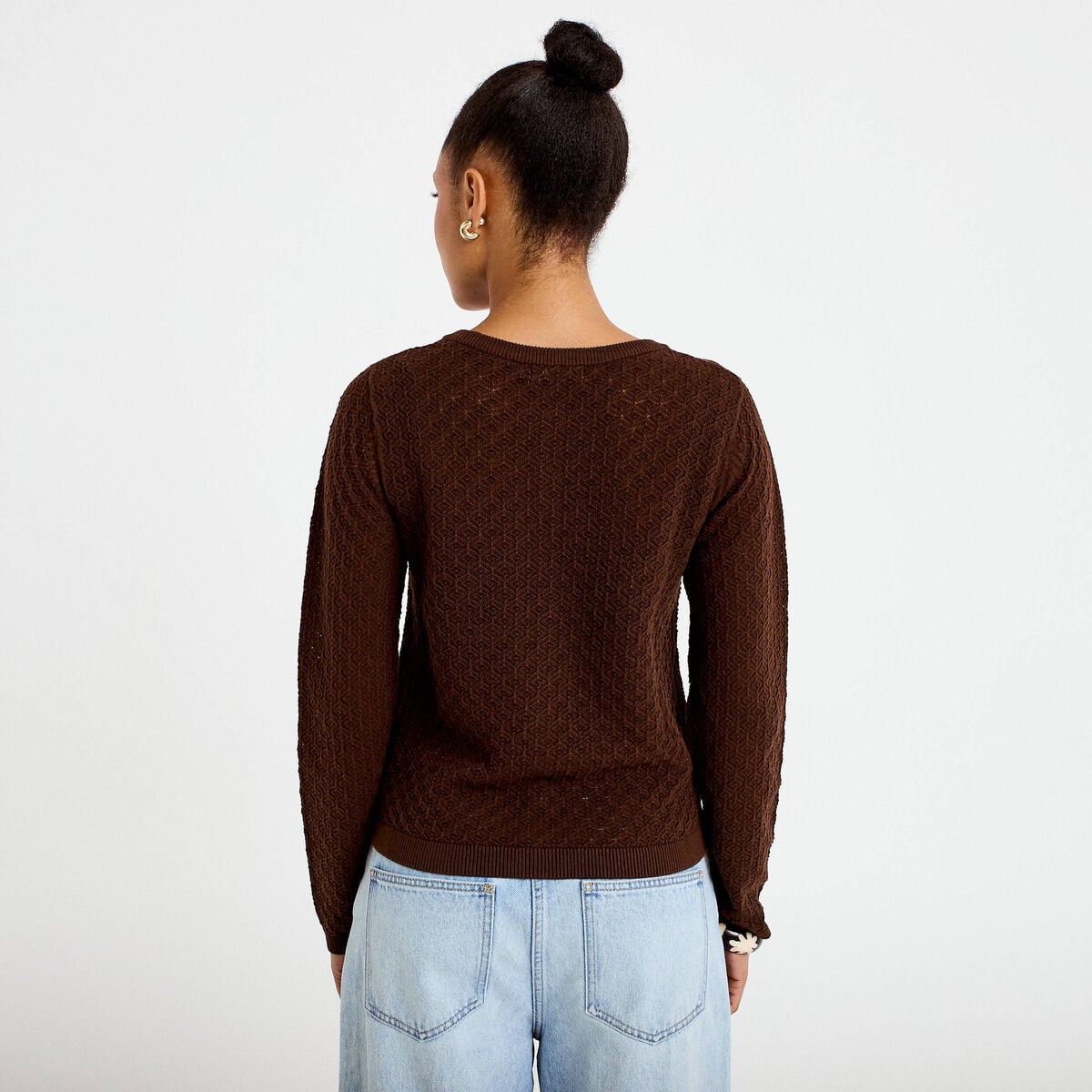 Gilet ajour&eacute; manches longues dentelle marron fonc&eacute; femme