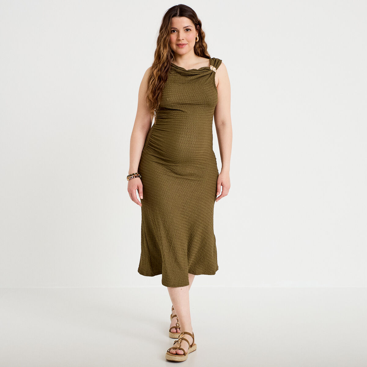 Robe midi droite sans manches en maille vert kaki femme