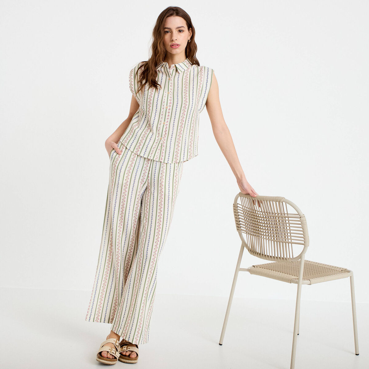 Pantalon coupe large beige femme
