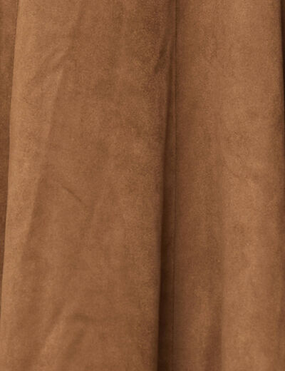 Jupe courte &eacute;vas&eacute;e aspect daim marron fonc&eacute; femme