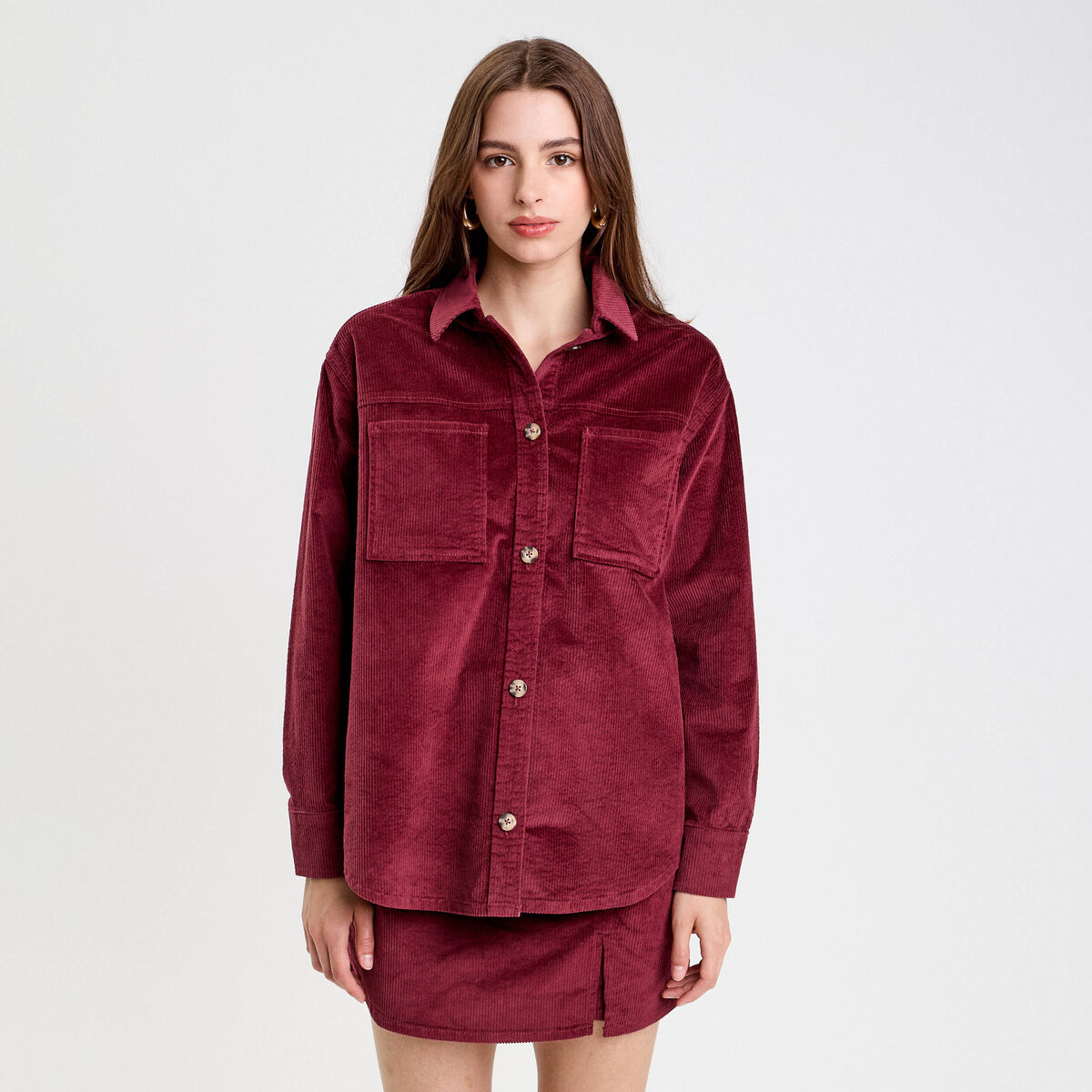 Chemise oversize en velours bordeaux femme