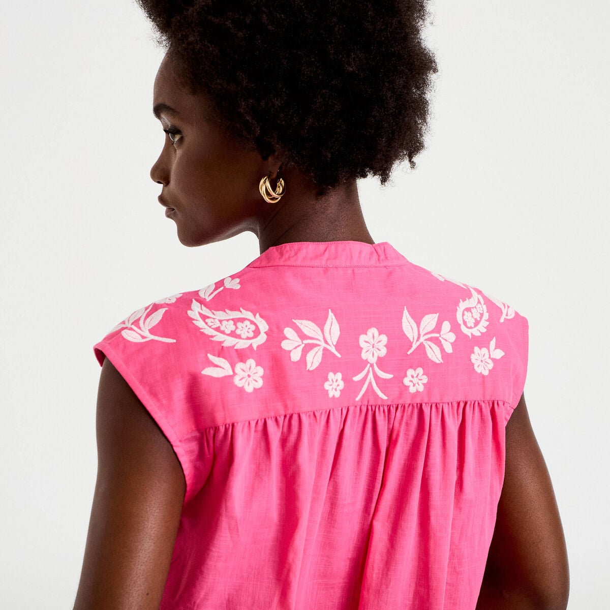 Blouse droite sans manches col v rose fushia femme