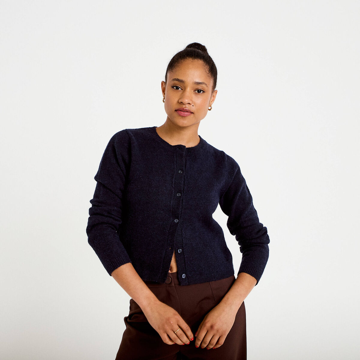 Gilet boutonn&eacute; manches longues bleu marine femme