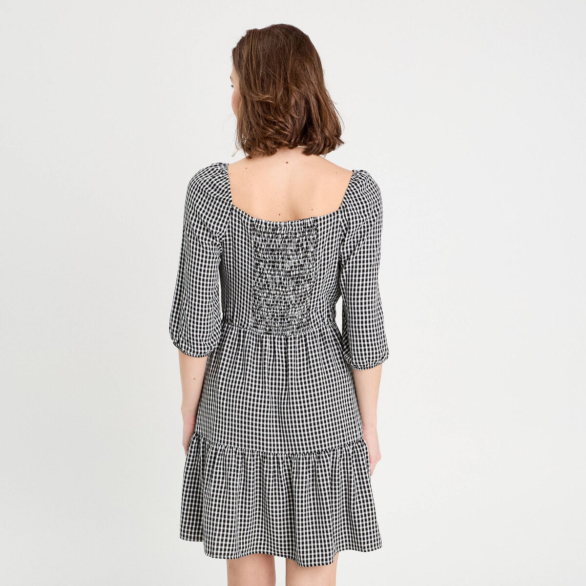Robe &eacute;vas&eacute;e manches 3/4 blanc femme