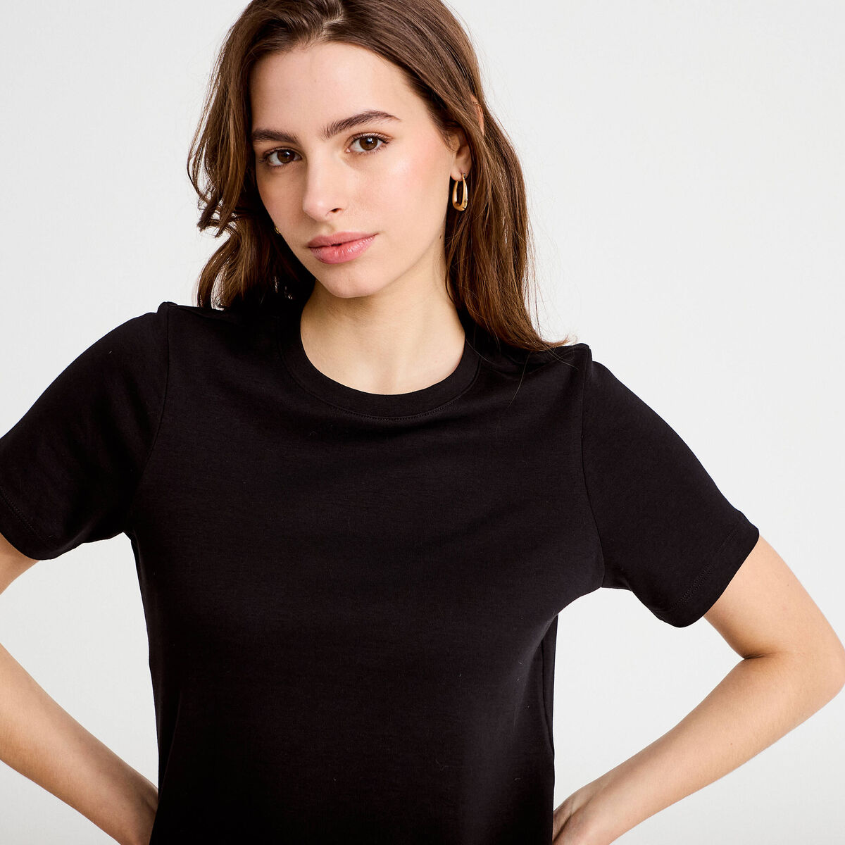 T-shirt col rond manches courtes noir femme