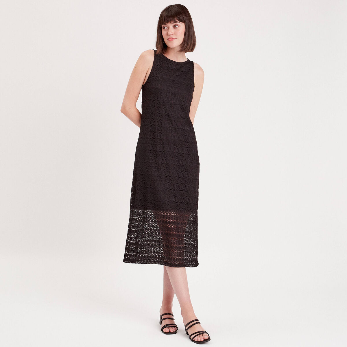 Robe longue droite ajour&eacute;e noir femme