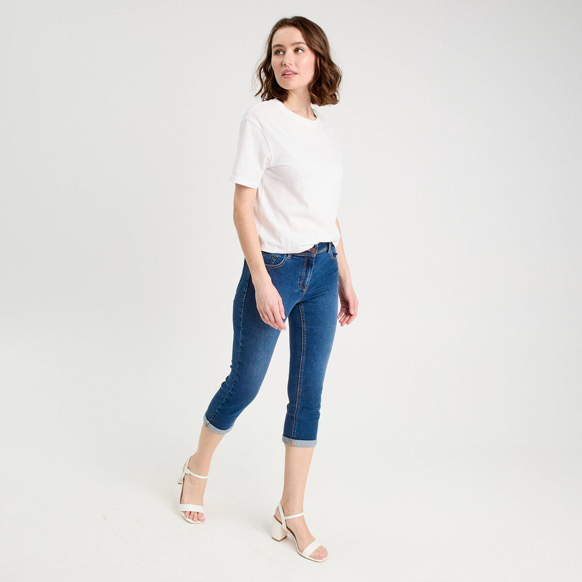 Pantacourt slim en jean denim stone femme