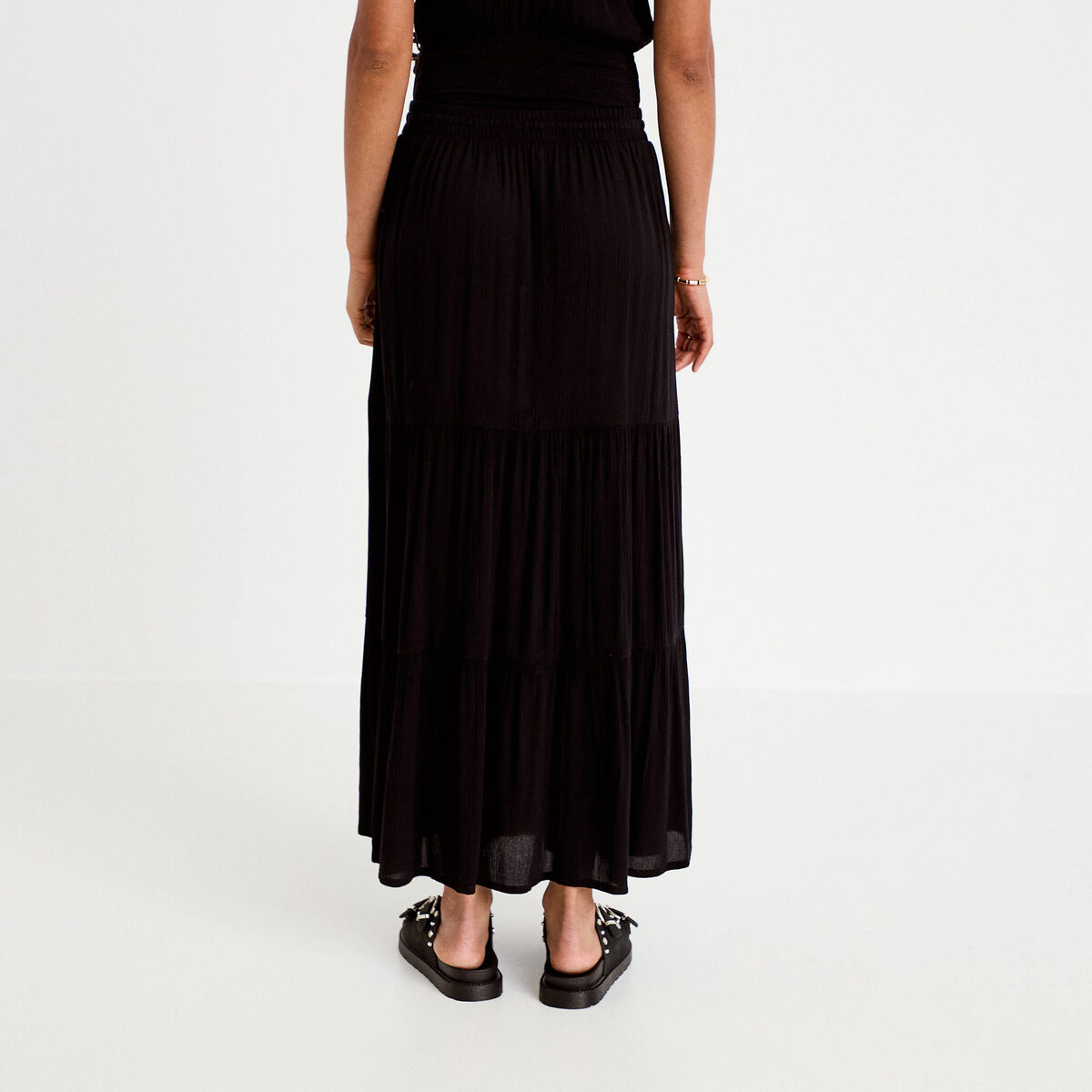 Jupe longue pliss&eacute;e &eacute;vas&eacute;e noir femme