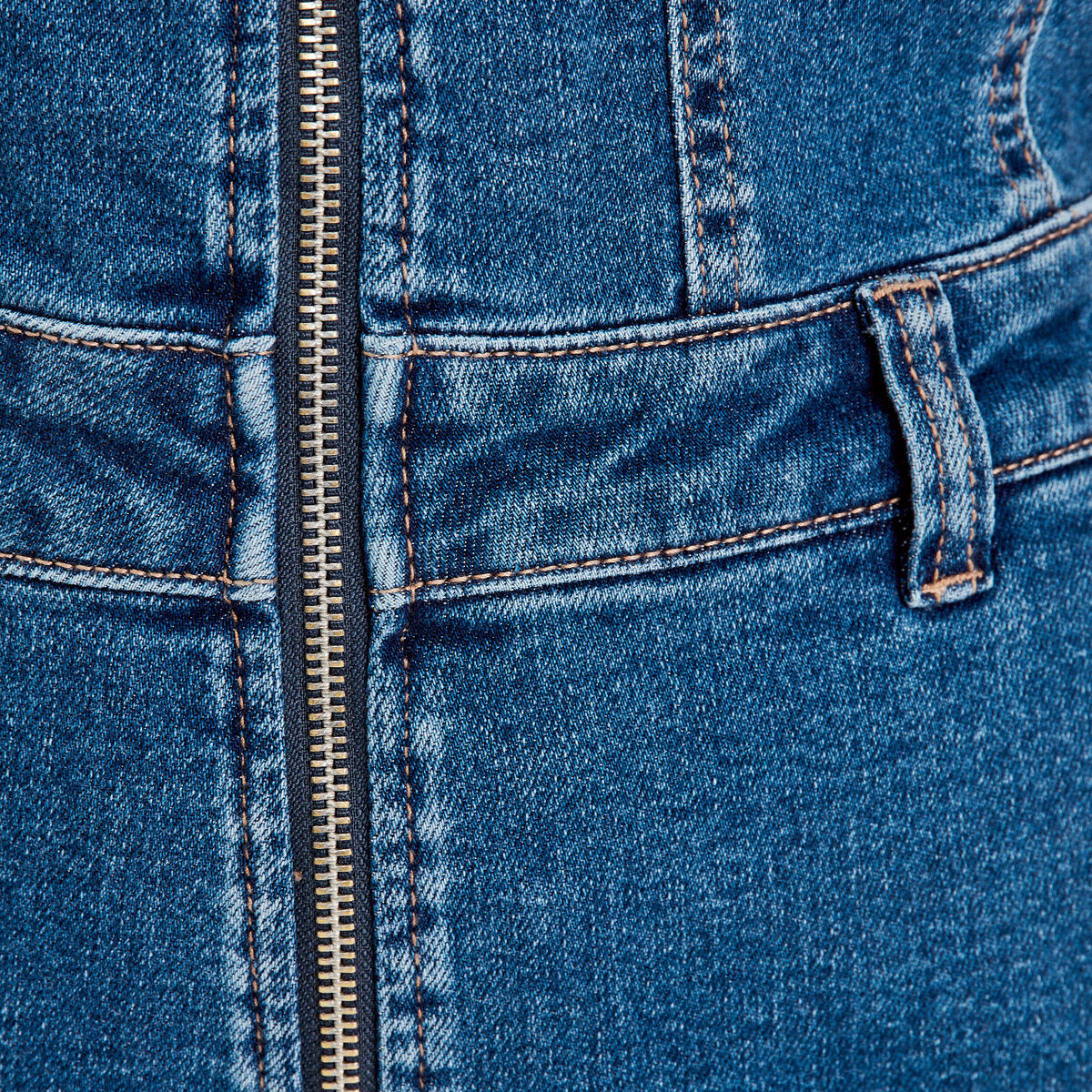 Combishort zipp&eacute;e en jean denim double stone femme
