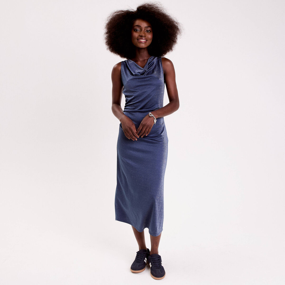 Robe longue fils m&eacute;tallis&eacute;s bleu fonc&eacute; femme