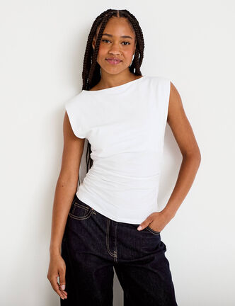 T-shirt ajust&eacute; col bateau sans manches blanc femme