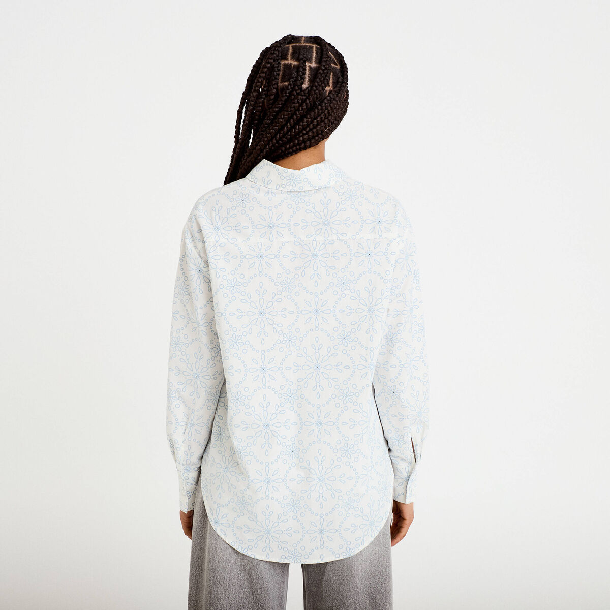 Chemise col classique manches longues ecru femme