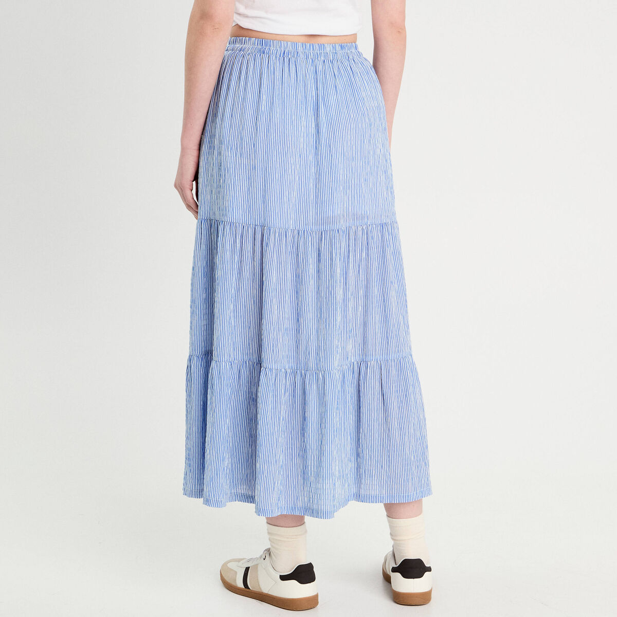 Jupe longue trap&egrave;ze bleu clair femme
