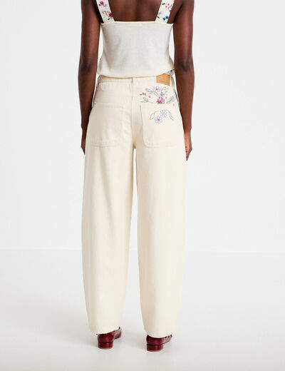 Pantalon barrel broderie taille basse ecru femme