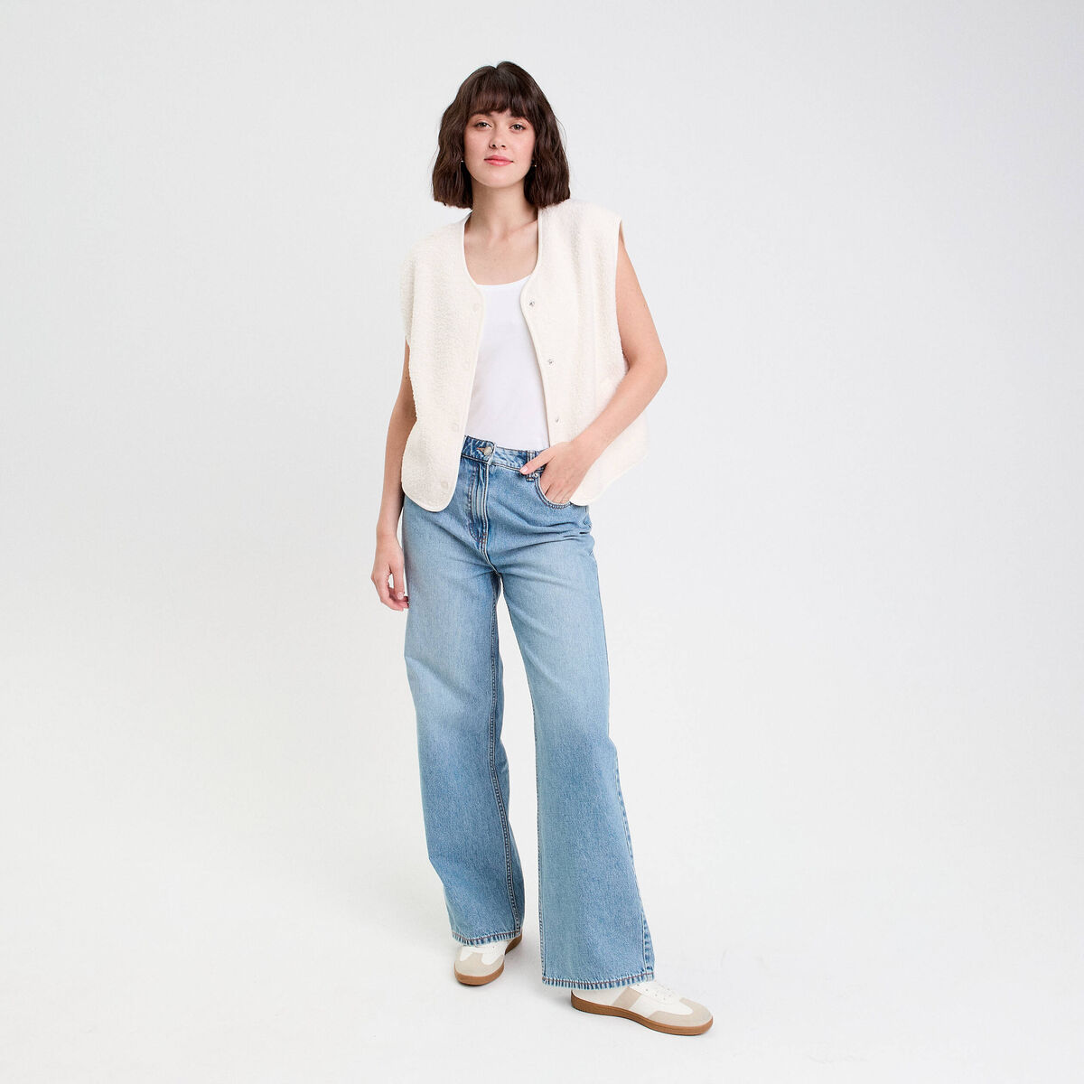D&eacute;bardeur bretelles larges blanc femme