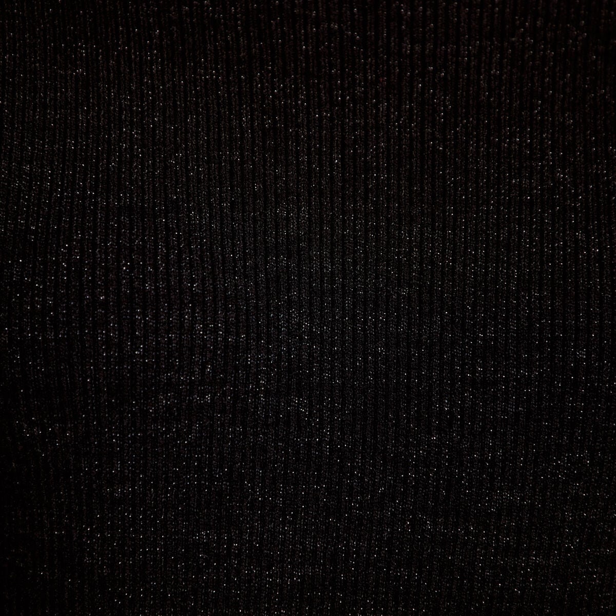Robe pull ajust&eacute;e manches longues noir femme