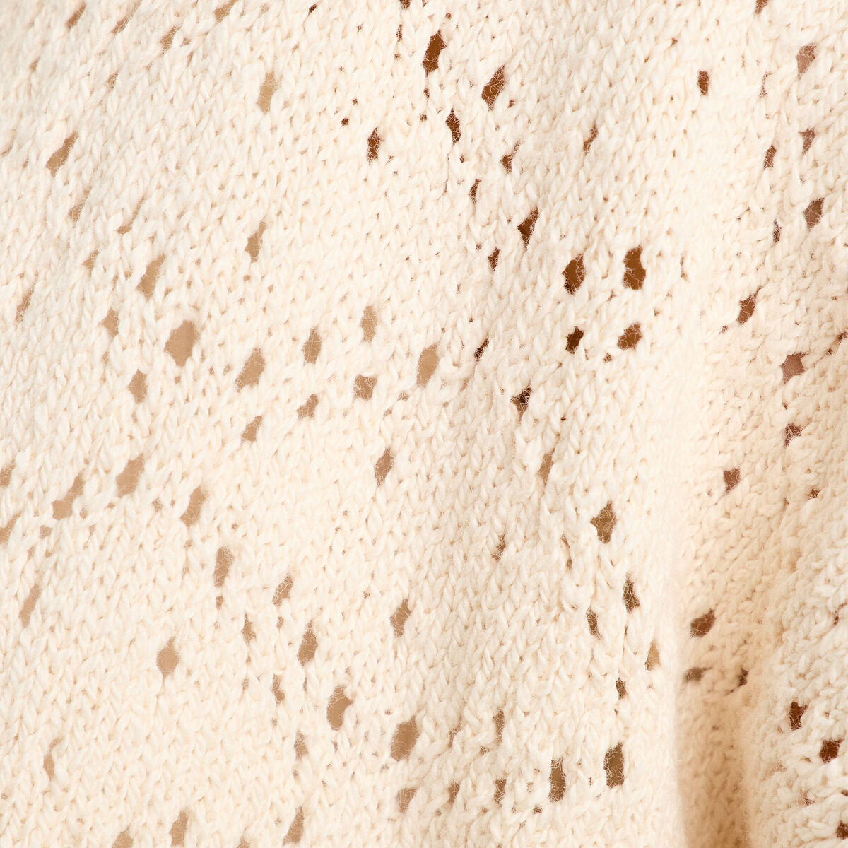 Gilet ajour&eacute; avec franges ecru femme