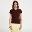 T-shirt c&ocirc;tel&eacute; ajust&eacute; manches courtes marron fonc&eacute; femme