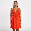 Robe courte &eacute;vas&eacute;e col v bretelles orange fonc&eacute; femme
