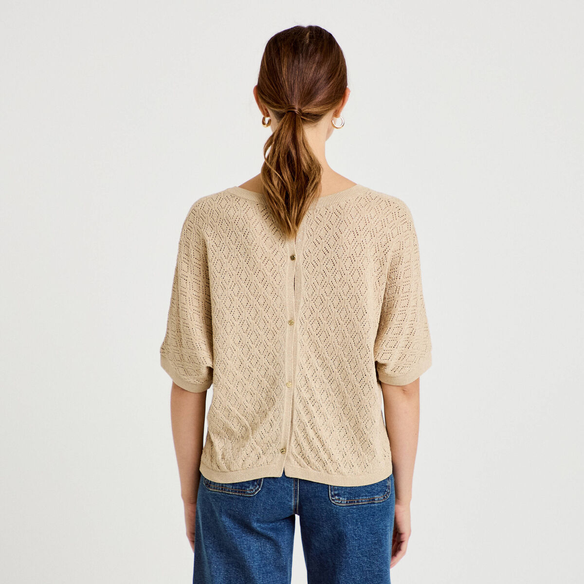 Pull ajour&eacute; col v manches courtes beige femme