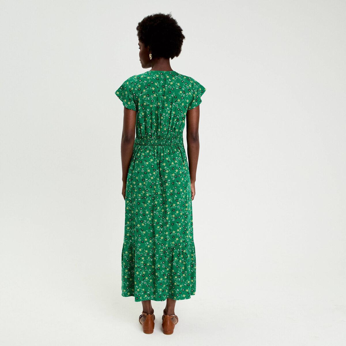 Robe longue &eacute;vas&eacute;e en dentelle col v vert femme